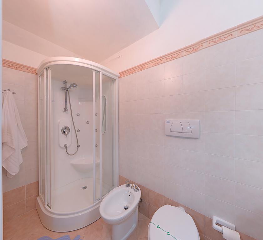 Le Cave Hotel