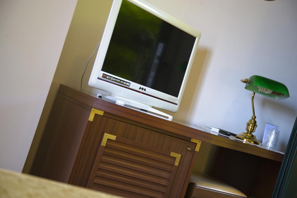 Hotel Le Cave 3*